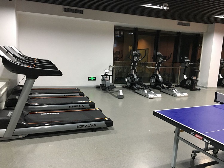 750北美国际中学